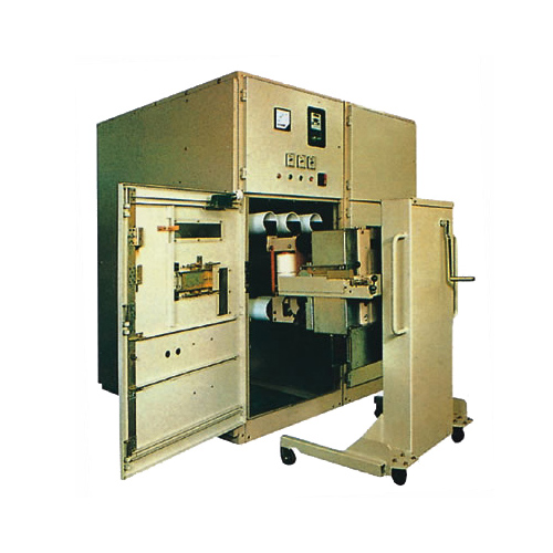 KYN18A-12戶內交流鎧裝移開式開關設備